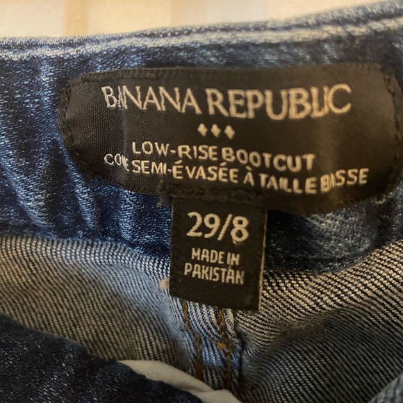 Low rise bootcut
Banana Republic
Size 29/8 - Picture 4 of 4